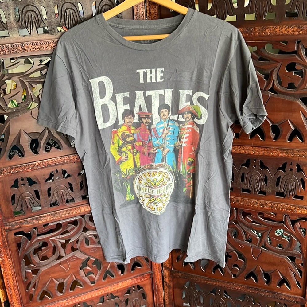 The Beatles Sgt peppers t shirt